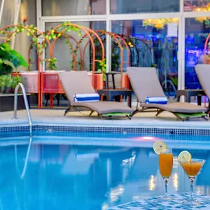 https://flora-grand-hotel.dubaihotelsoffers.com