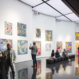 https://artotel-hoxton-powered-by-radisson-hotels.brighton-hotels-england.com